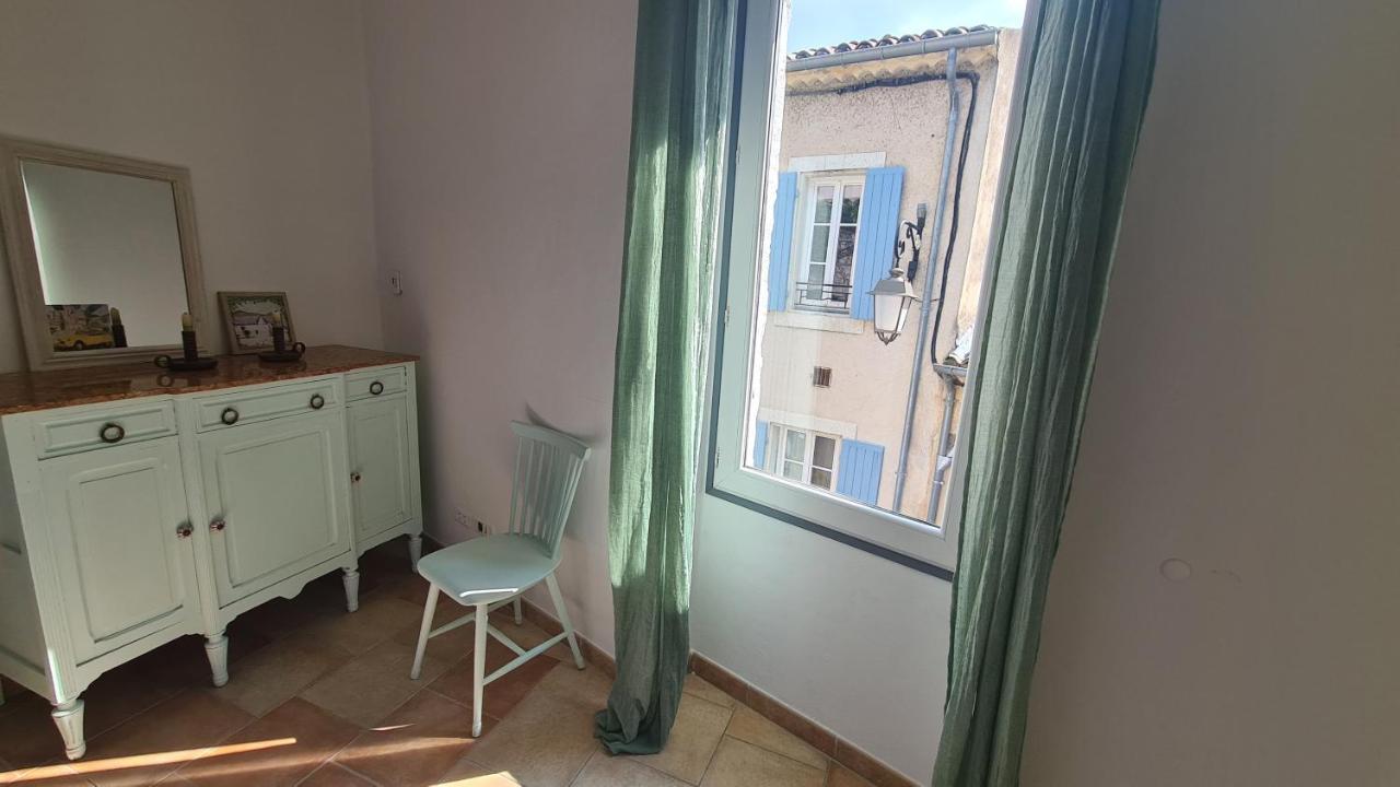Apartamento Cocon Du Papillon A Lourmarin Exterior foto