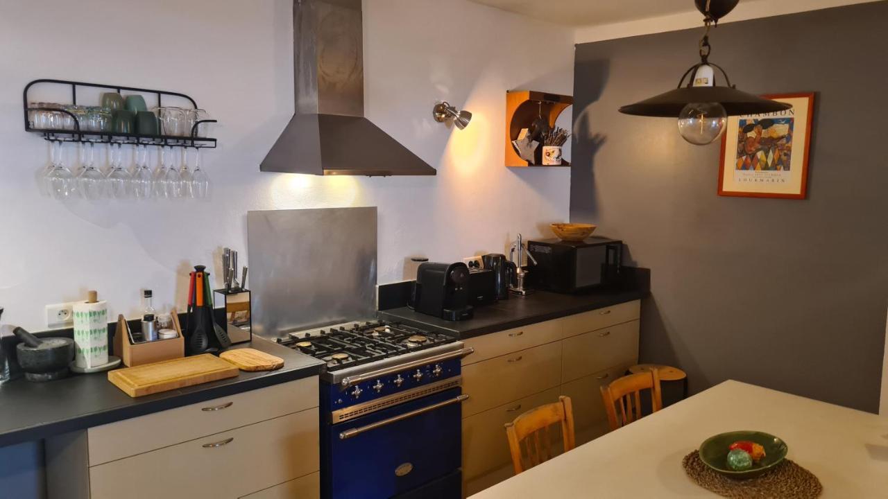 Apartamento Cocon Du Papillon A Lourmarin Exterior foto