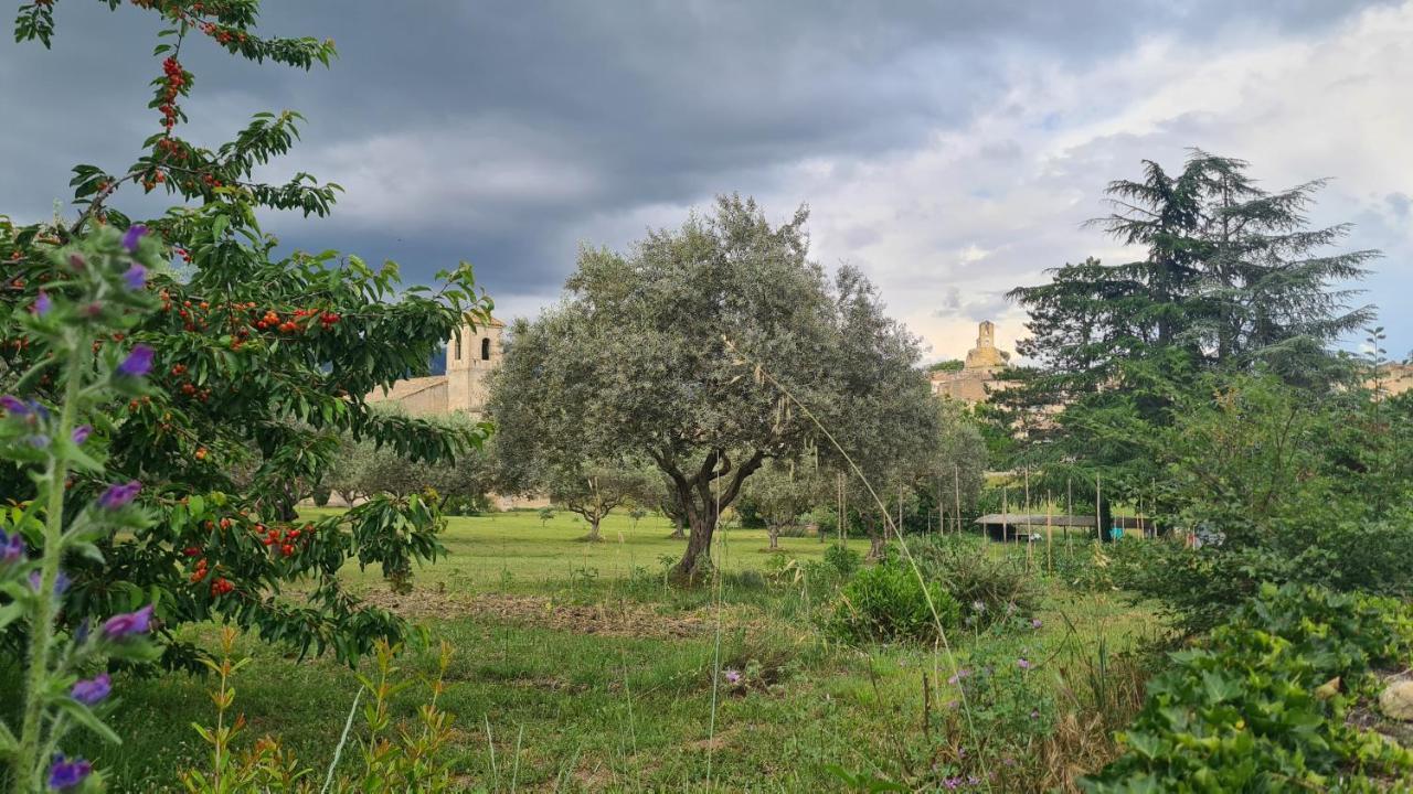 Apartamento Cocon Du Papillon A Lourmarin Exterior foto